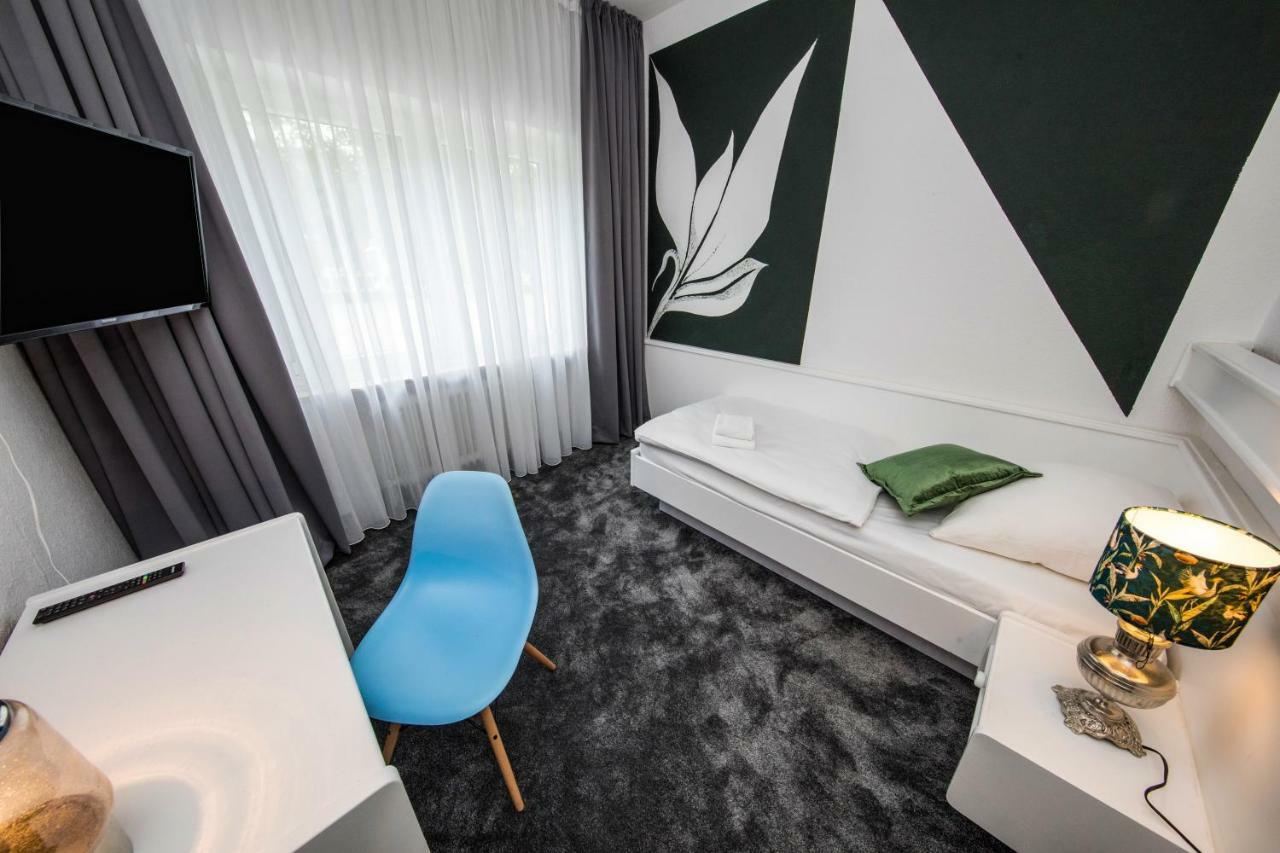 Kleines Hotel Heimfeld Hamburgo Exterior foto